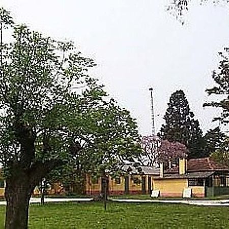 Pousada Chacara Das Roseiras Bage Exterior photo